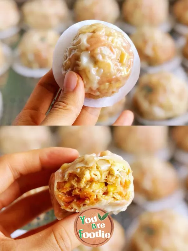 Shrimp Slippery Crystal Steamed Bun