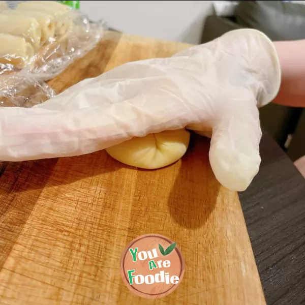 Egg-Yolk Puff