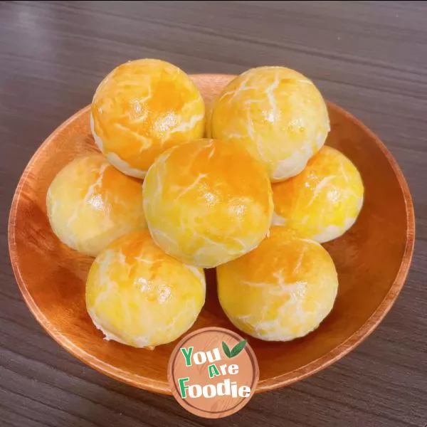 Egg-Yolk Puff