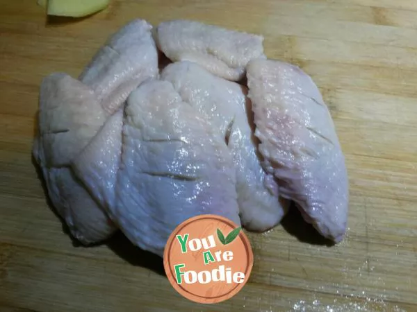 Steamed chicken wings with pepper