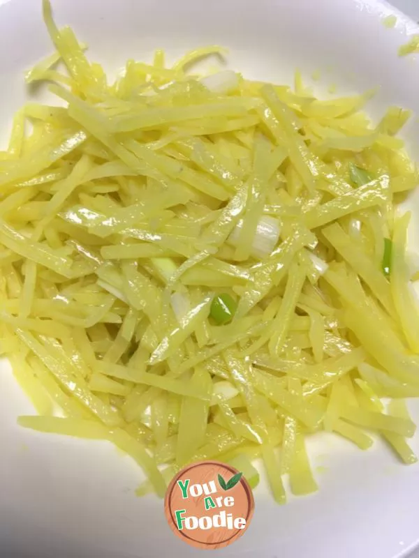 Stir fried shredded potato