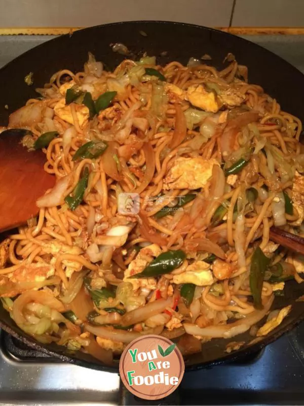 Home cooked fried noodles