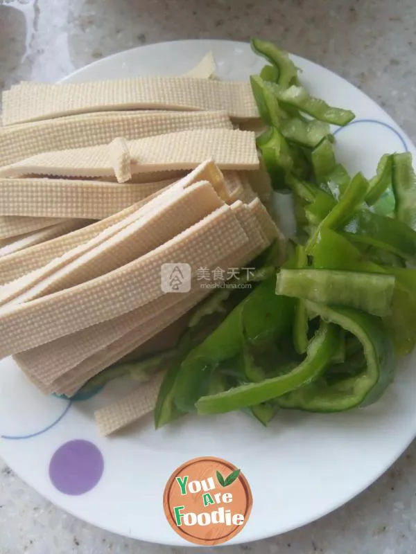 Mushroom and bean skin in oyster sauce