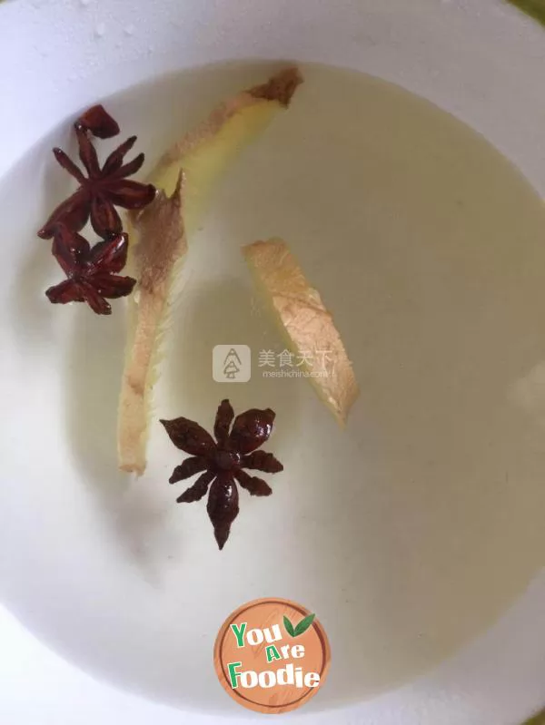 Fried Bun in soup