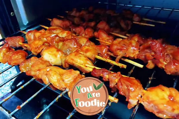 Barbecued chicken drumsticks \#