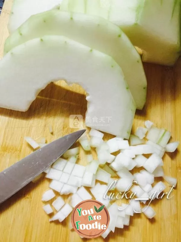 Pineapple crisp (with super simple method of wrapping pineapple crisp)