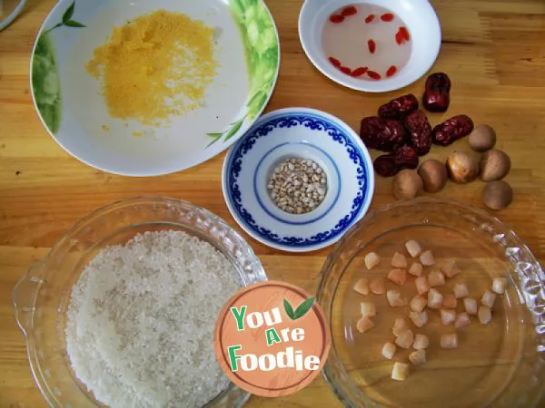 Heart blue hand-made private dish [wolfberry and yaozhu double rice porridge] - the tenderness of bowing your head