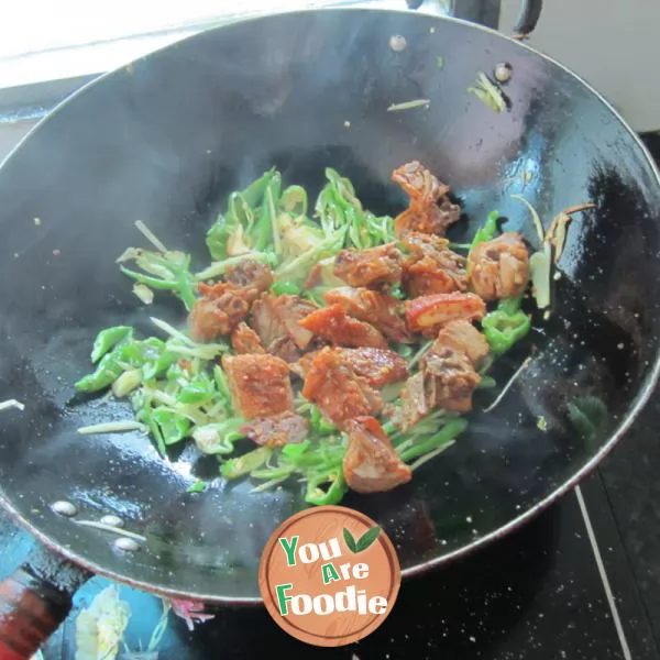 Stir fried duck with chili