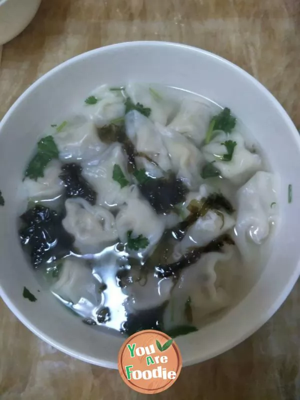 Chicken and mushroom wonton