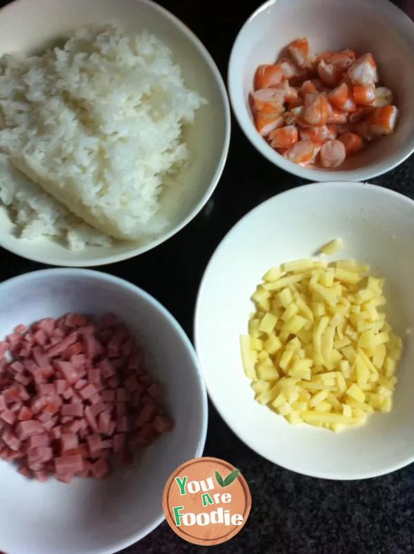 [counterattack of leftover rice] steamed rice with golden eggs