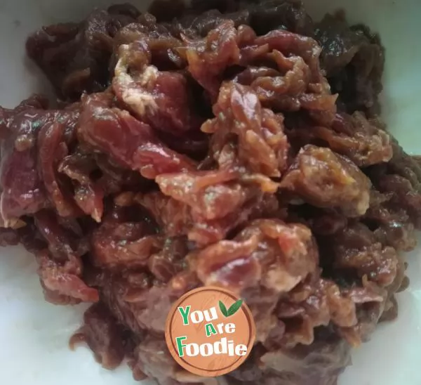 Tomato beef sour soup
