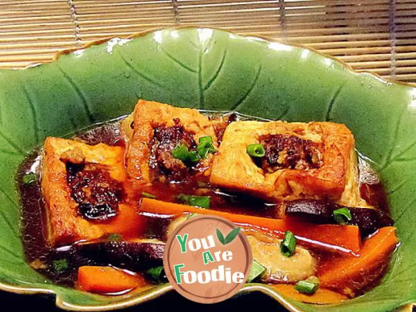 Braised Tofu with oyster sauce