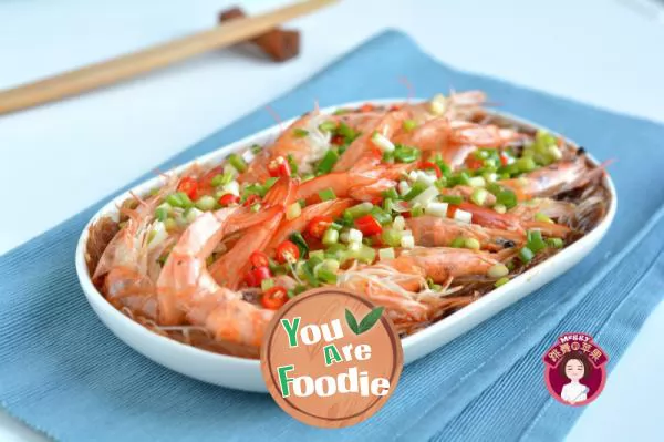 Steamed shrimp with vermicelli