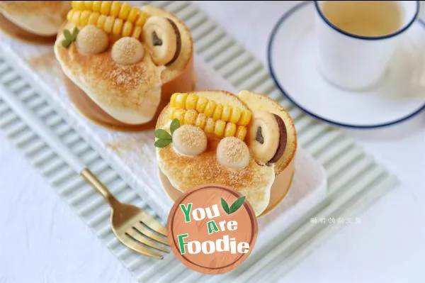 Corn bean milk cream roll
