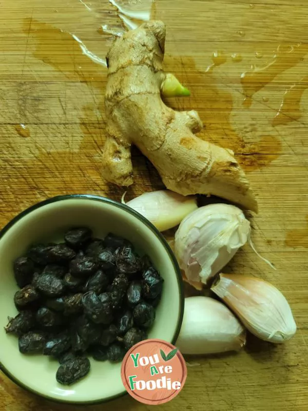 Steamed fish brisket in drum sauce