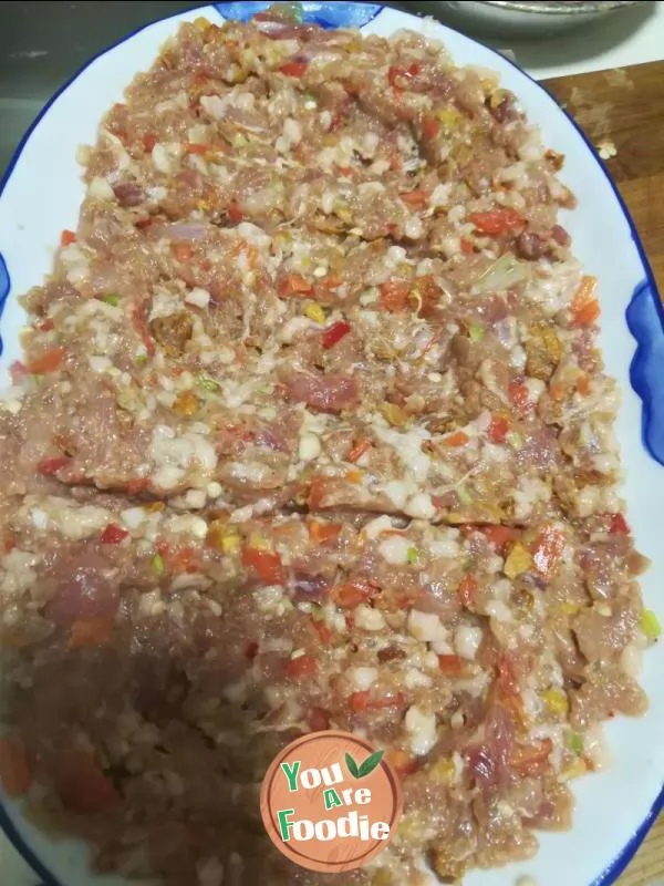 Sun meat pie