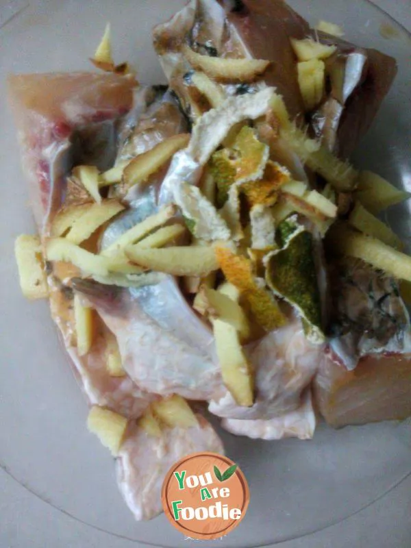 Steamed fish Brisket with plum vegetables