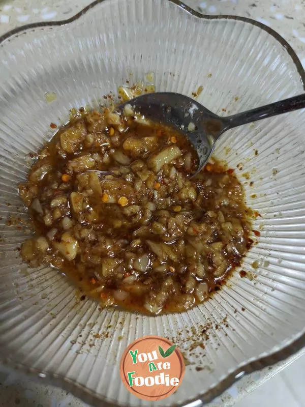 Steamed Flammulina velutipes with muscle top meat