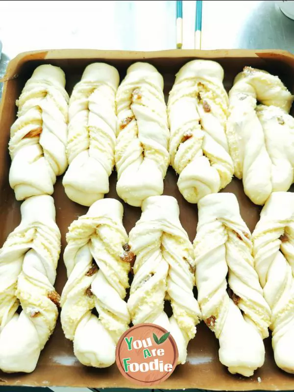 Steamed bun with coconut paste