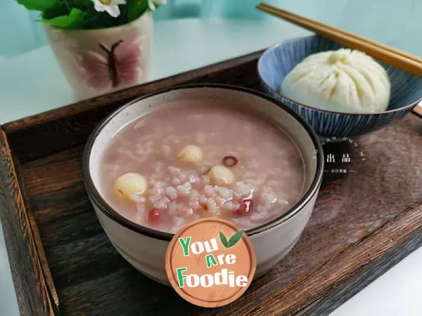 Red bean and lotus seed porridge