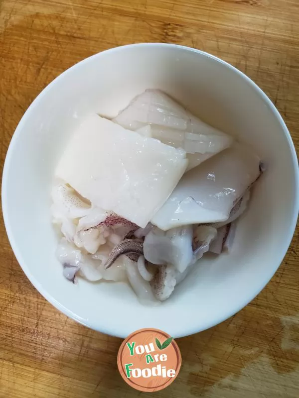 Mixed squid with cucumber