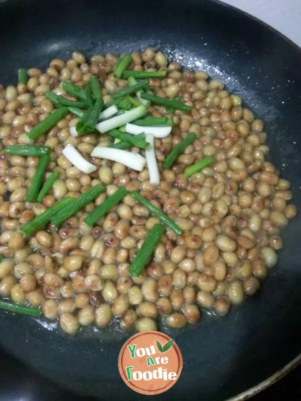 Dried soybean with Scallion