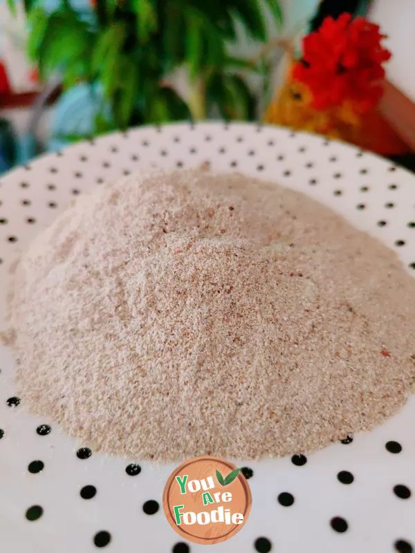 Steamed meat powder