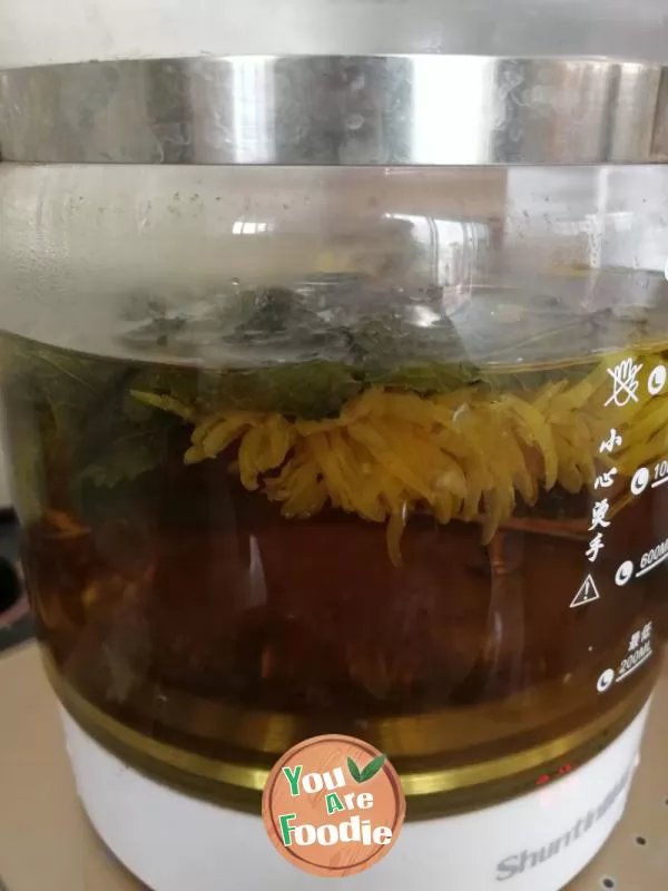 Mint chrysanthemum tea