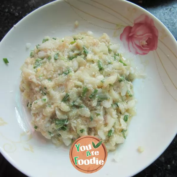 Dumplings stuffed with pork and cabbage