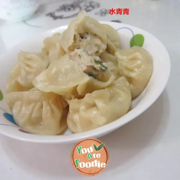 Dumplings stuffed with pork and cabbage