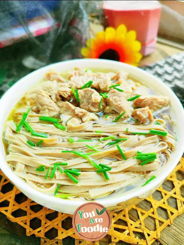 Beef brisket and buckwheat noodles in clear soup