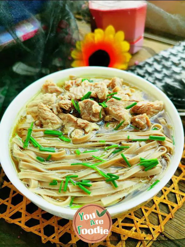 Beef brisket and buckwheat noodles in clear soup