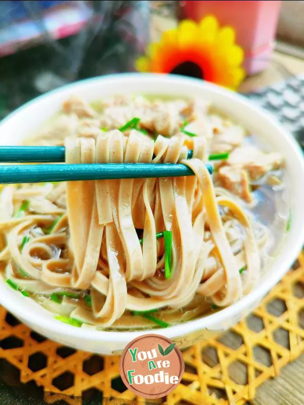 Beef brisket and buckwheat noodles in clear soup