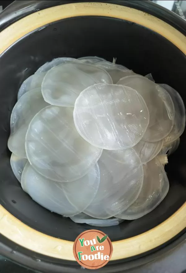 Stewed clam with iron stick yam powder