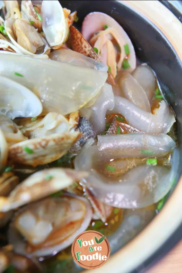 Stewed clam with iron stick yam powder