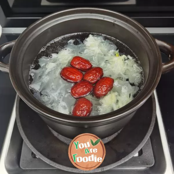 Sweet Potato and White Fungus Soup