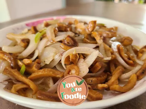 Stir fried Shredded Squid with Onion