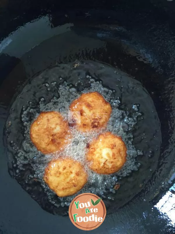 Childhood fried sugar cake