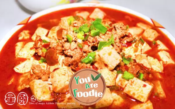 [three steps, 10 minutes to finish a plate of delicious] Sichuan Mapo Tofu