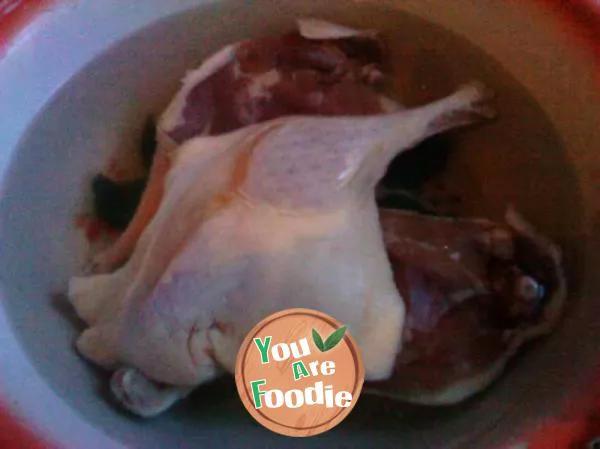 Stewed duck legs with white gourd