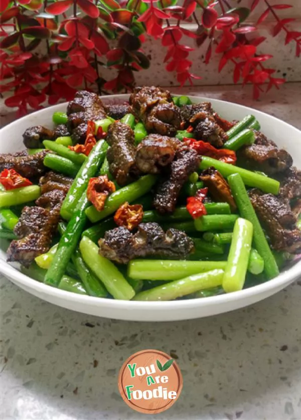 Fried-eel-with-garlic