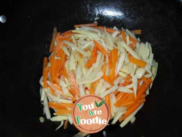 Fried shredded bamboo shoots