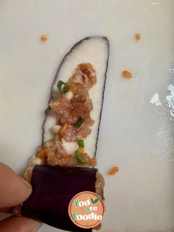 Eggplant meat roll