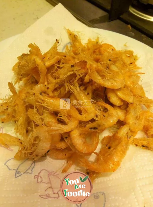 Shrimp with seaweed and garlic