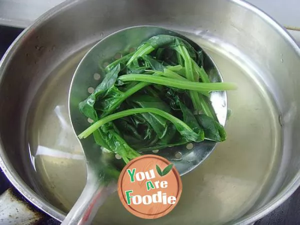 [fried noodles with soy sauce, made in different ways]: old Beijing plain fried noodles with soy sauce