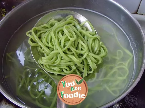 [fried noodles with soy sauce, made in different ways]: old Beijing plain fried noodles with soy sauce