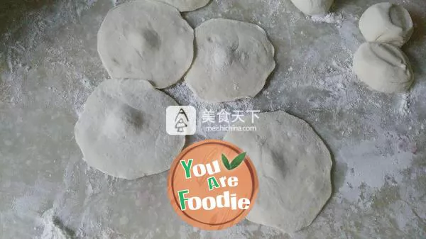 Shrimp meat bun