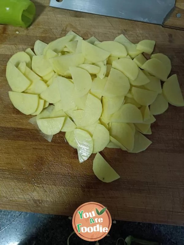 Fried Potato Chips with Pepper