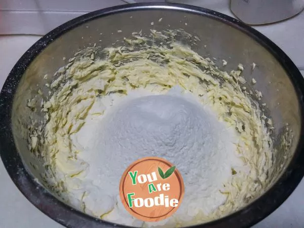 [Christmas tree frosted biscuits]