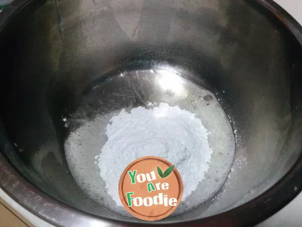 [Christmas tree frosted biscuits]